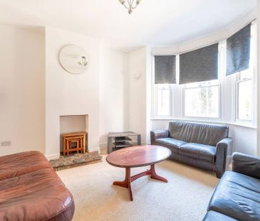 3 bedroom house to rent - Photo 2