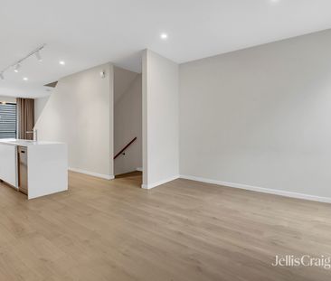 3 Seymour Lane, Williamstown VIC 3016 - Townhouse For Rent | Domain - Photo 5