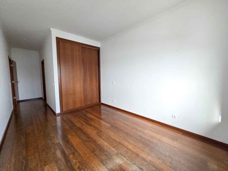 Apartamento T2 para Arrendamento Anual em Portimão - Photo 4