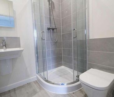 Ferndale Court, West End Road, Reading, RG7 - Photo 5