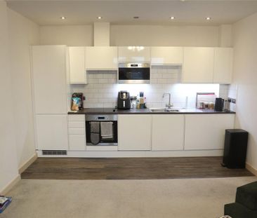 2 bedroom flat to rent - Photo 5