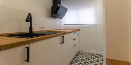 Carrer del Gravador Fabregat, Valencia, Valencian Community 46019 - Photo 4