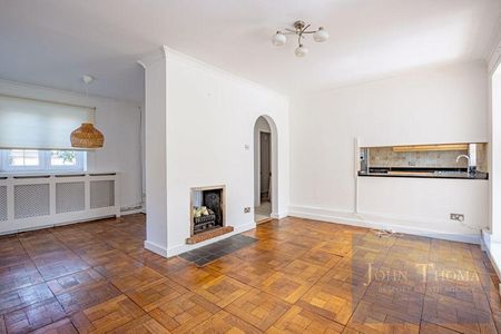 4 bedroom detached house to rent - Photo 4
