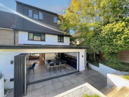 5 bedroom terraced house to rent - Photo 3