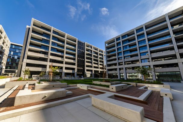 Modern Lifestyle Apartment in New Development - Photo 1