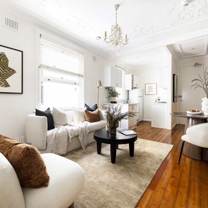 Parisian Style Elegance Meets Inner-City Living - Photo 1