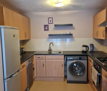 1 Bed Flat, Academia Way, N17 - Photo 6