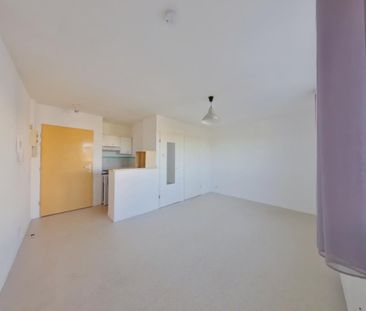 Location Appartement 1 pièce 23m² POITIERS 86000 - Photo 1