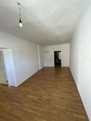 Optimal aufgeteilte 2-Zimmer-Wohnung in top renoviertem Altbau im Zentrum von Schärding - Photo 1