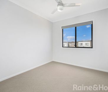 42 Blatchford Street, Strathpine, QLD 4500 - Photo 6