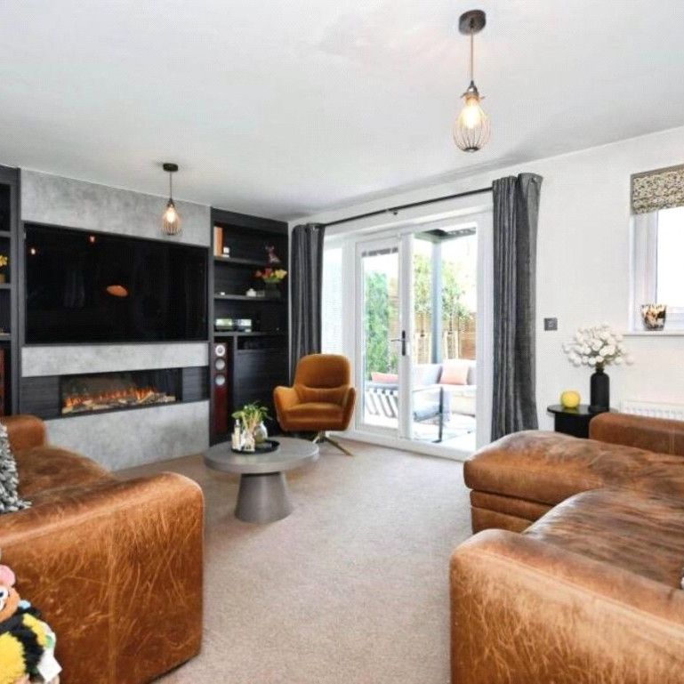 Standall Close, Dronfield Woodhouse, Dronfield, Derbyshire, S18 - Photo 1