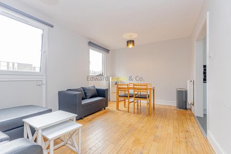 3 bedroom flat to rent - Photo 2