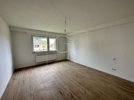 Erstbezug nach Modernisierung von lichtdurchfluteter großzügiger EG-Wohnung mit großem Süd-Balkon - Photo 2