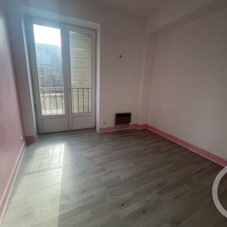 Location Appartement 3 pièces 55m² CHATEAU LANDON 77570 - Photo 3