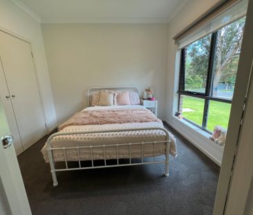 4 Bedroom Home - Photo 2