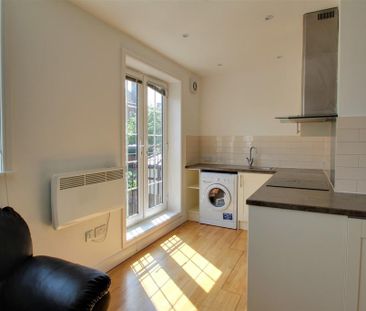 1 bedroom apartment to rent - Photo 3