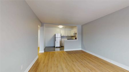 For Lease - 31 Clearview Heights Unit# 111, Toronto, Ontario - Photo 3