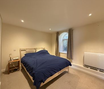 2 bedroom ground floor flat to rent - Photo 4