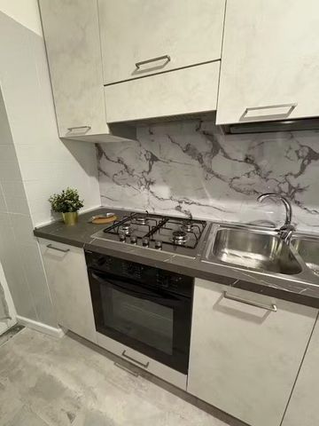 Viale delle Provincie, Rome, Lazio 00162 - Photo 2