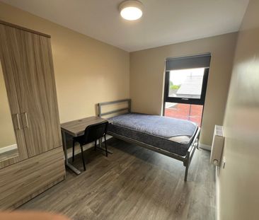 6 Bed Flat, Hepburn Court A, BS2 - Photo 6