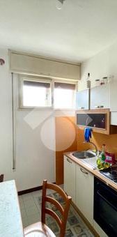 Monolocale in affitto - Photo 2