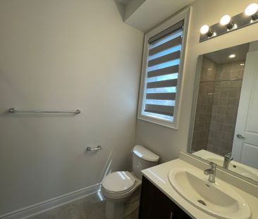 For Lease - 31 Dolomite Drive, Brampton, Ontario - Photo 5