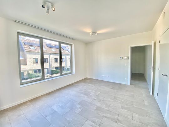 Appartement met 1 slaapkamer en terras - Photo 1