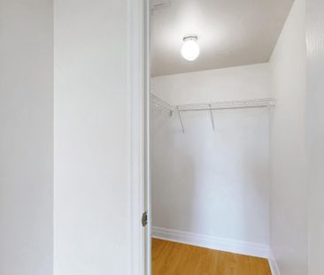 For Lease - 188 Doris Avenue Unit# 1709, Toronto, Ontario - Photo 1