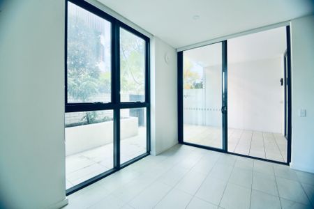 104/2C Wharf Road, Melrose Park, NSW 2114 - Photo 3