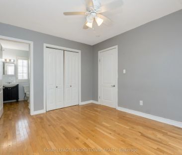 12 Station Street #Upper Unit - Photo 4