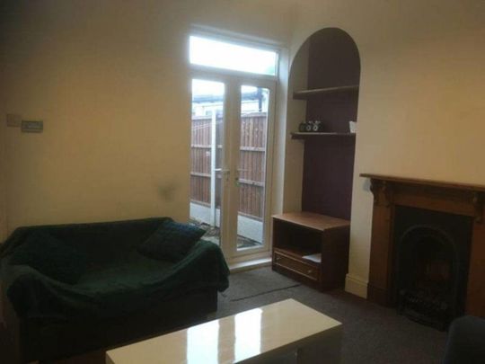 4 bedroom house share to rent - Photo 1