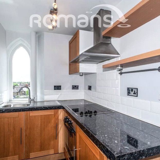 Egham Hill, Egham, Surrey, TW20 0AY - Photo 1