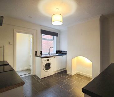 2 bedroom terraced house to rent - Photo 6