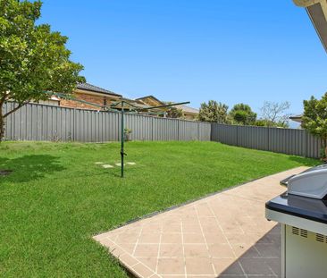 Spacious Family Home - Photo 6