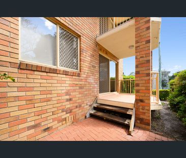 1/35 Huth Street, Labrador, Qld 4215 - Photo 1