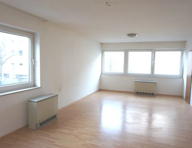 Im Herzen von Rüttenscheid - helle Wohnung mit Einbauküche! - Photo 1