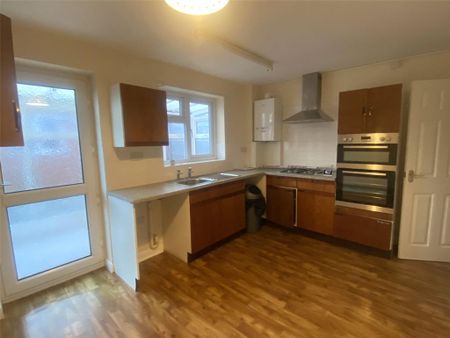 2 bedroom detached house to rent - Photo 4