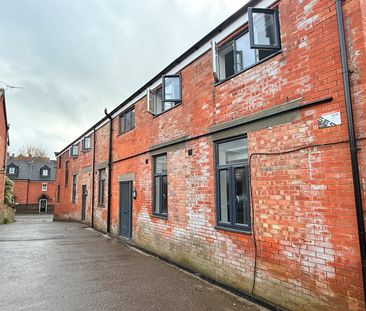 Sherborne Road, Yeovil, Somerset - Photo 4