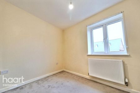 2 bedroom end of terrace house to rent - Photo 3