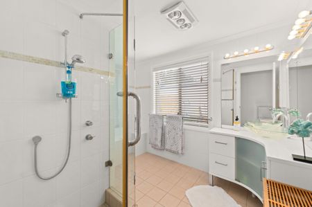 Stunning Water Views - Photo 3