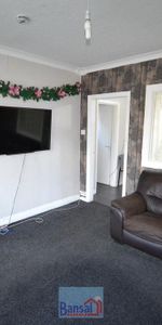 2 bedroom semi-detached house to rent - Photo 4
