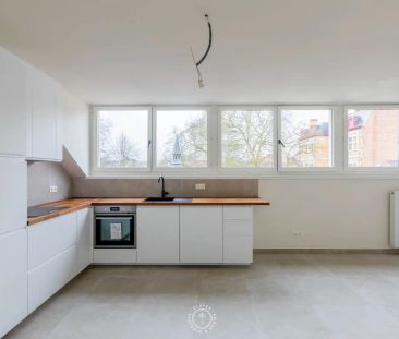 Fijn één slaapkamer appartement in gerenoveerd herenhuis - Foto 1