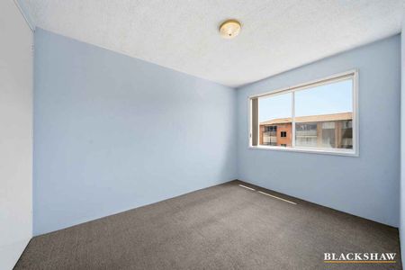 CONVENIENT TWO BEDROOM UNIT - Photo 5