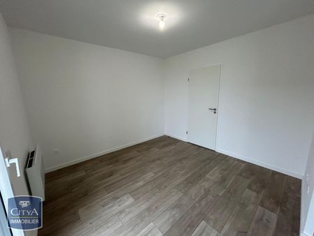Location Appartement 1 pièce 31m² COMPIEGNE 60200 - Photo 2