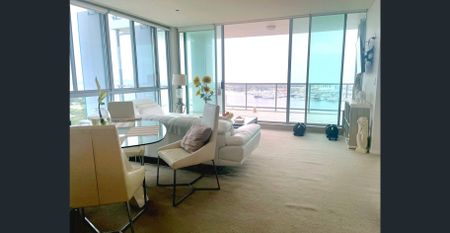 FULLY FURNISHED WATERVIEW APARTMENT WITH LARGE STUDY ON LEVEL 23 - Photo 2