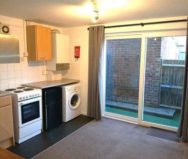 Stanford Way,broadbridge Heath, RH12 - Photo 4