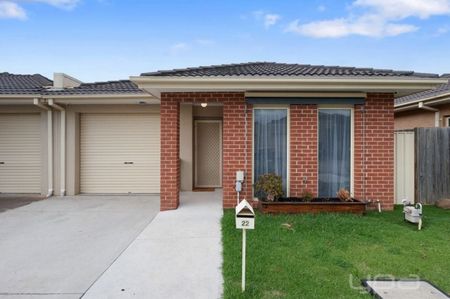 22/35-47 Tullidge Street, MELTON - Photo 3