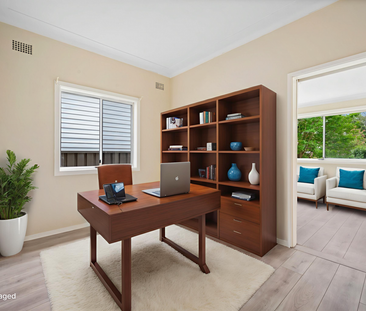 RENOVATED LARGE 4 BEDROOM FAMILY HOME - Photo 1