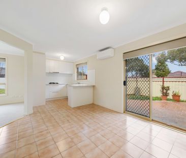 Neat Kealba Home - Photo 2