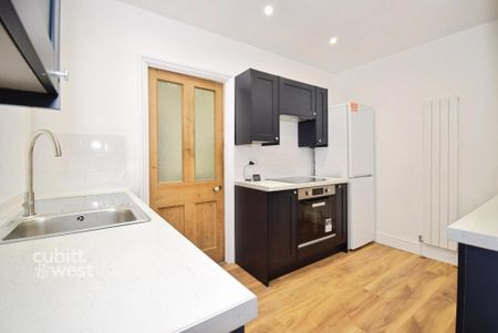 Studio to rent - Photo 3